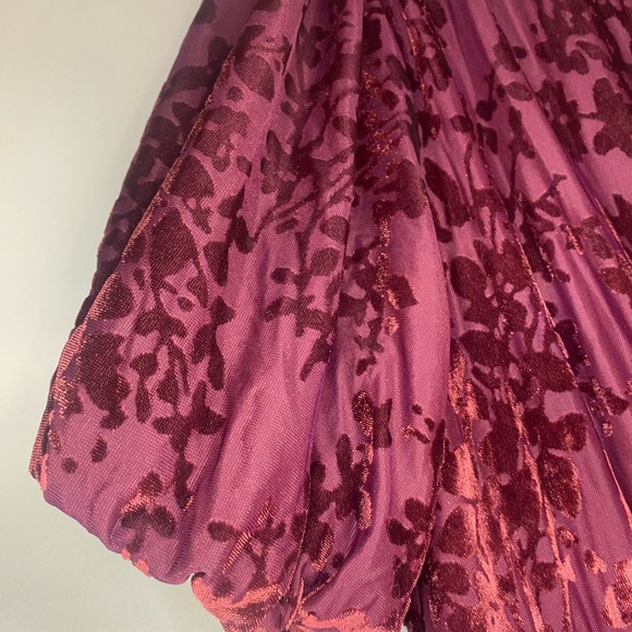 Women’s Baltic Born Dress - Picture 9 of 14